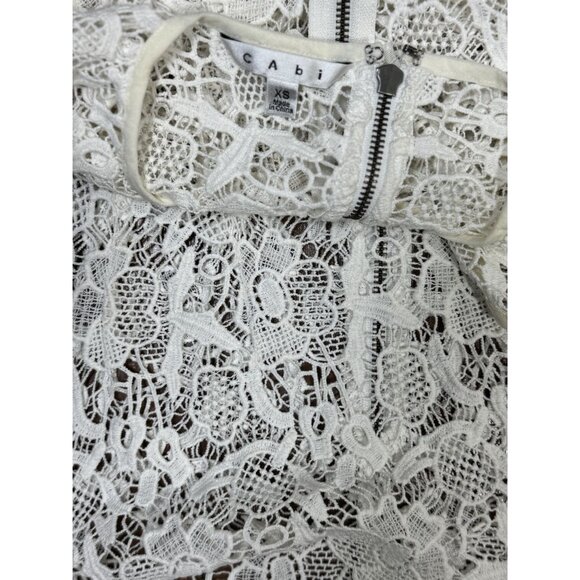 CAbi Size XS White Lace Sleeveless Top With Floral Design & Back Zipper - Picture 9 of 12